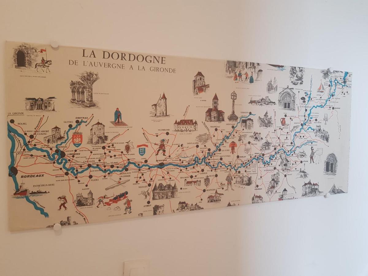 11 - Tres Joli 2 Pieces Tout Equipe Pour 1 A 5 Personnes, Vue Sur Parc Arbore, Parking Privatif Gratuit, Grand Fourgon Possible, Tout Le Linge De Maison Est Fourni Razac-sur-lʼIsle Dış mekan fotoğraf