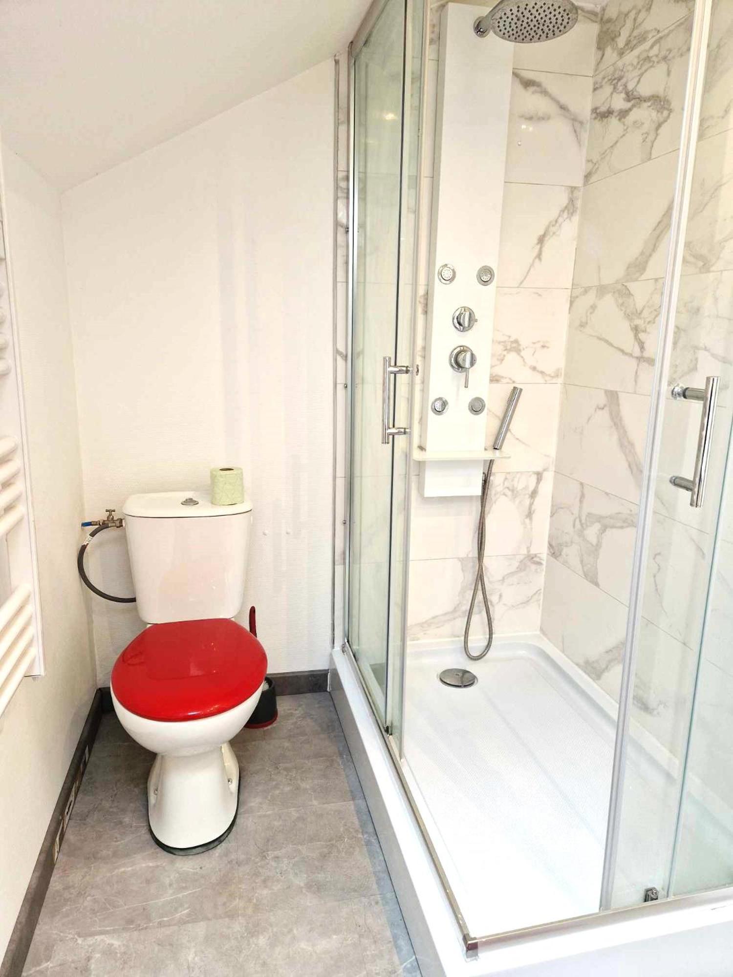 11 - Tres Joli 2 Pieces Tout Equipe Pour 1 A 5 Personnes, Vue Sur Parc Arbore, Parking Privatif Gratuit, Grand Fourgon Possible, Tout Le Linge De Maison Est Fourni Razac-sur-lʼIsle Dış mekan fotoğraf